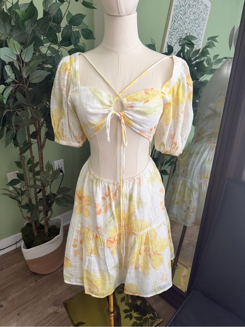 Sabo Skirt Yellow Linen Floral Dress
